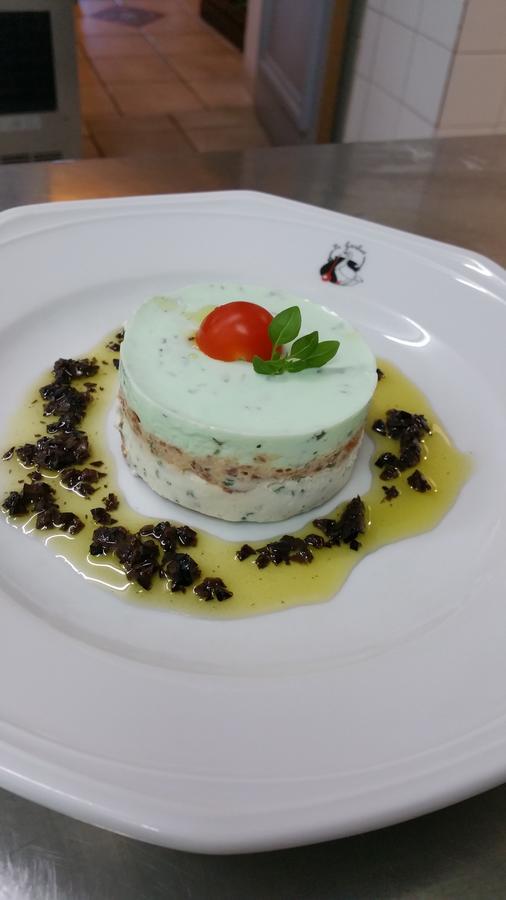 La Garbure Hotel ชาโตเนิฟ-ดู-ปาป ภายนอก รูปภาพ